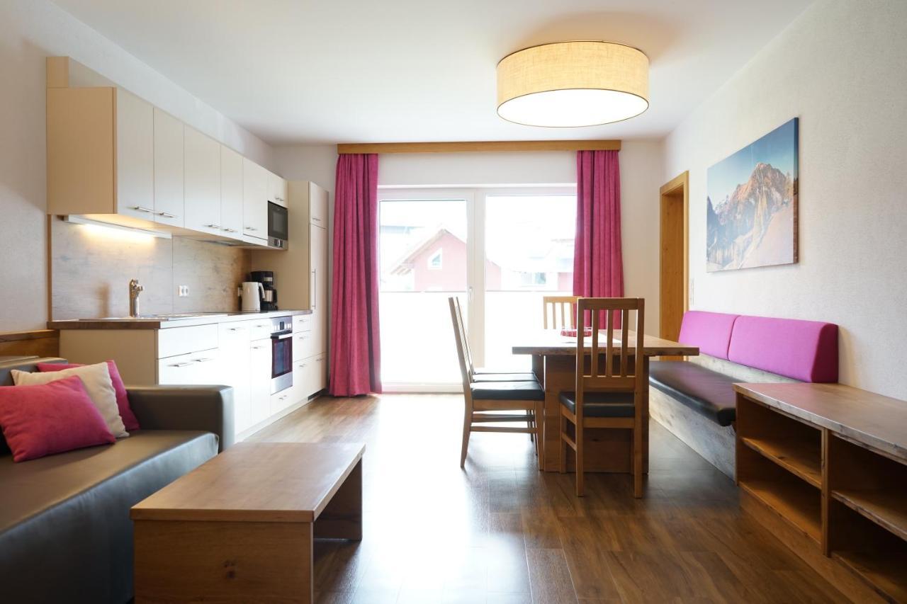 Bergfink Apartments Flachau Ngoại thất bức ảnh