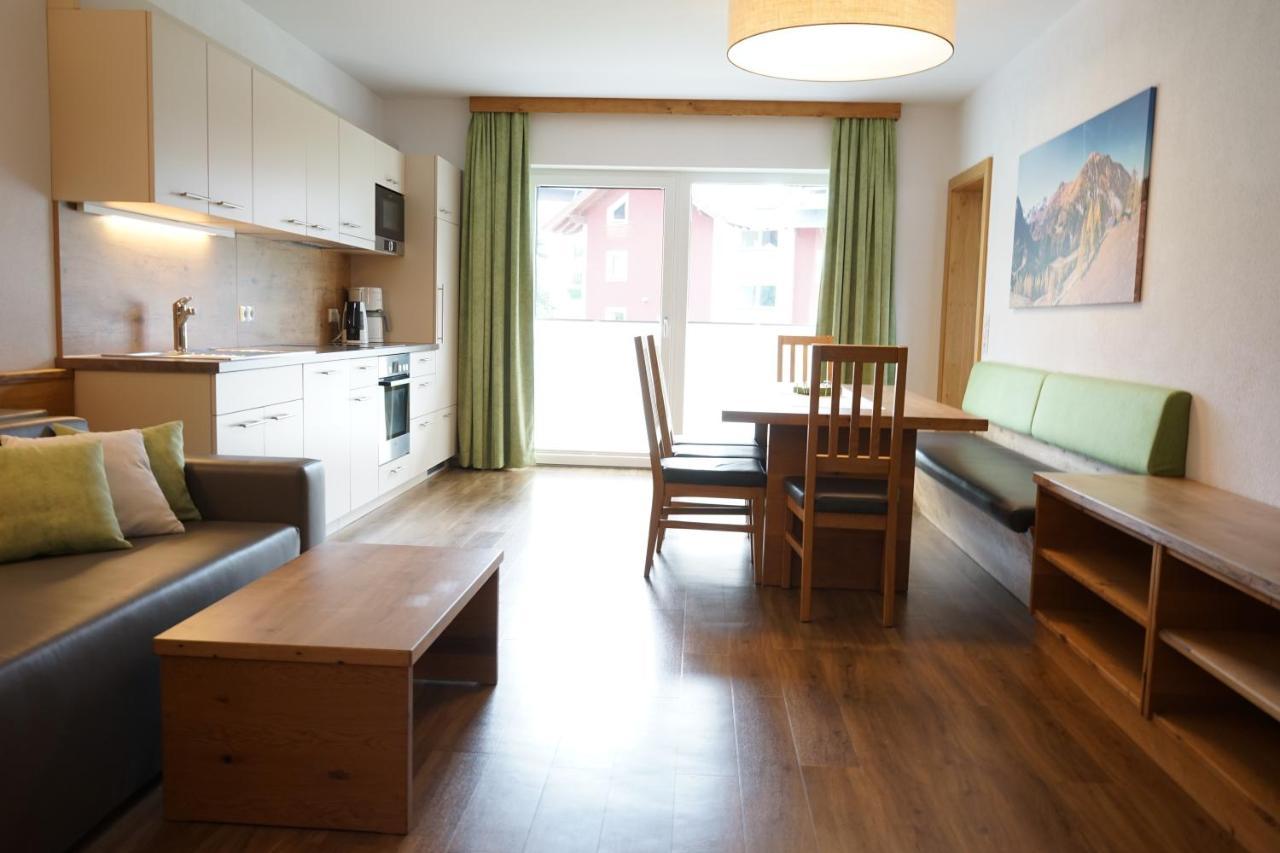 Bergfink Apartments Flachau Ngoại thất bức ảnh