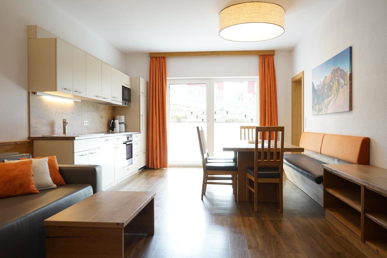 Bergfink Apartments Flachau Ngoại thất bức ảnh
