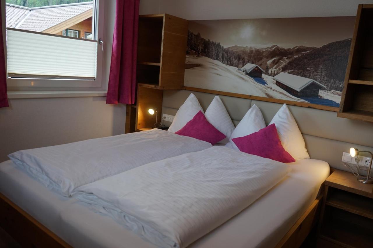 Bergfink Apartments Flachau Ngoại thất bức ảnh